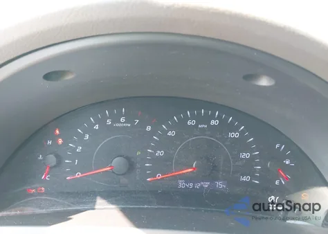 2011 Toyota Camry Le z USA, uszkodzony, nr VIN 4T4BF3EK2BR212575